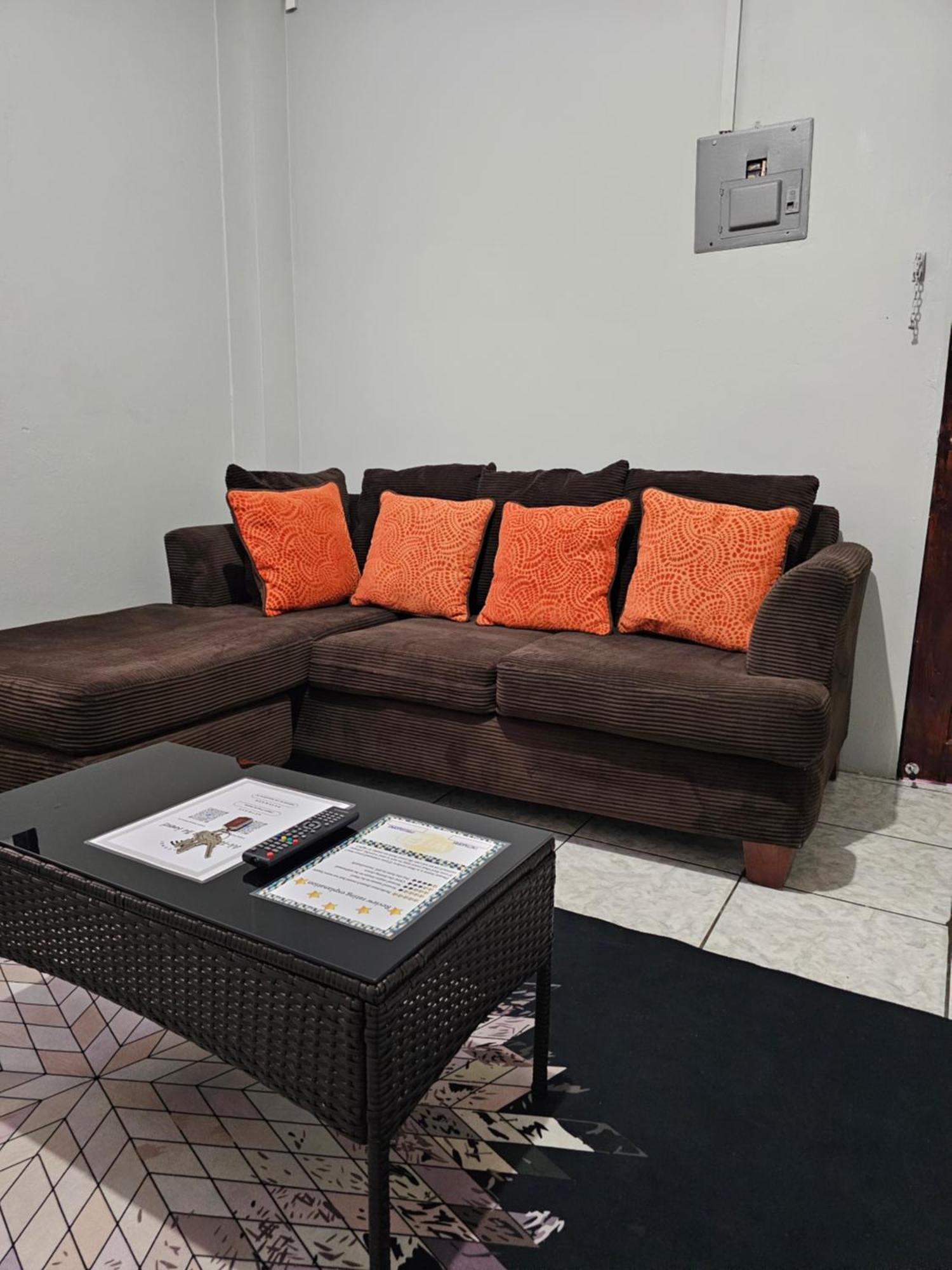 2Br Apt In St Helena - 6Mins From The Airport Perfect For Short And Long Stays Piarco ภายนอก รูปภาพ
