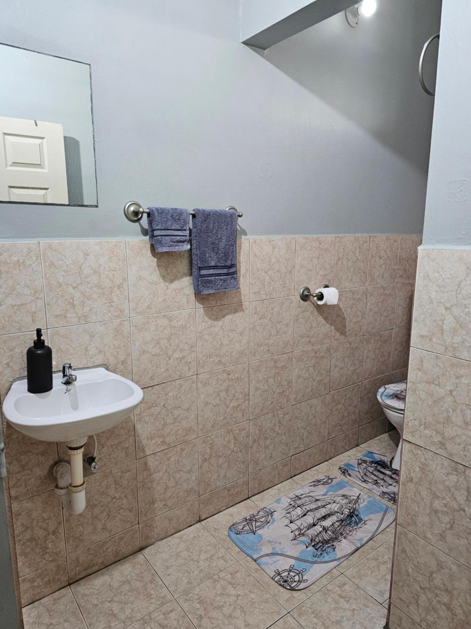 2Br Apt In St Helena - 6Mins From The Airport Perfect For Short And Long Stays Piarco ภายนอก รูปภาพ