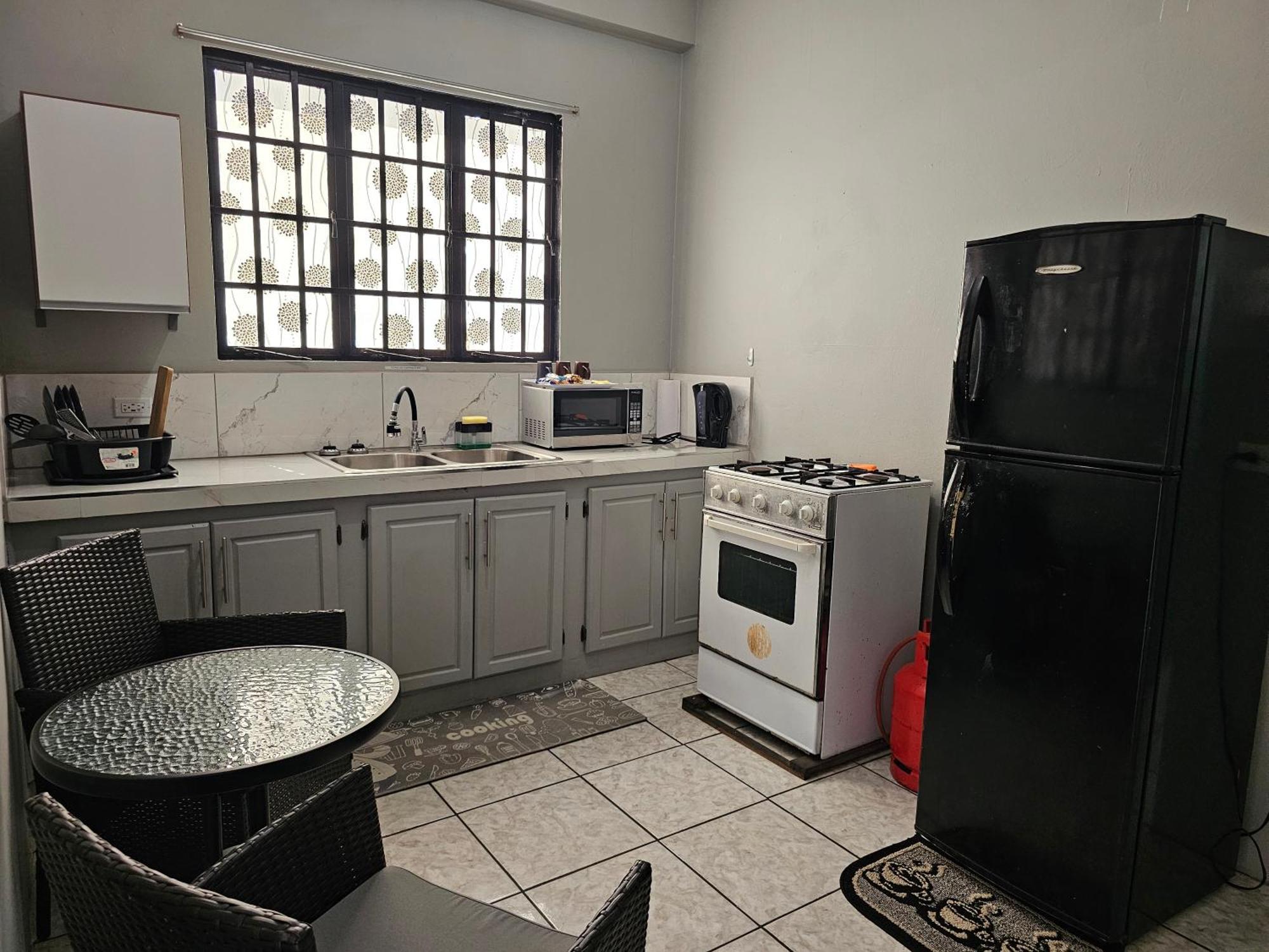 2Br Apt In St Helena - 6Mins From The Airport Perfect For Short And Long Stays Piarco ภายนอก รูปภาพ